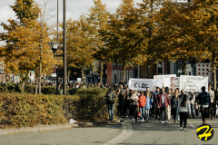 Marche pour Cloé, avenue des Nations-Unies, Roubaix, le samedi 8 octobre 2022